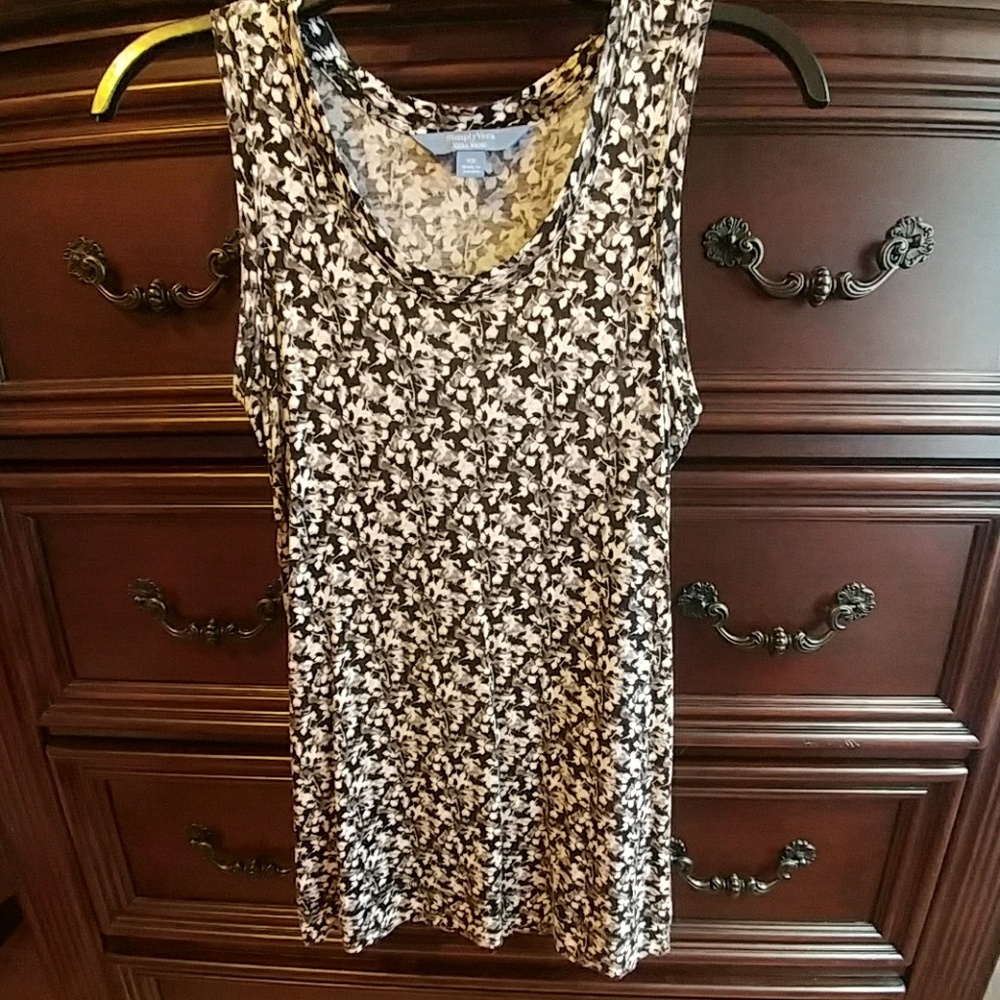 SimplyVera Vera Wang top